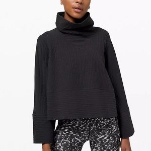 Lululemom hooded sweater